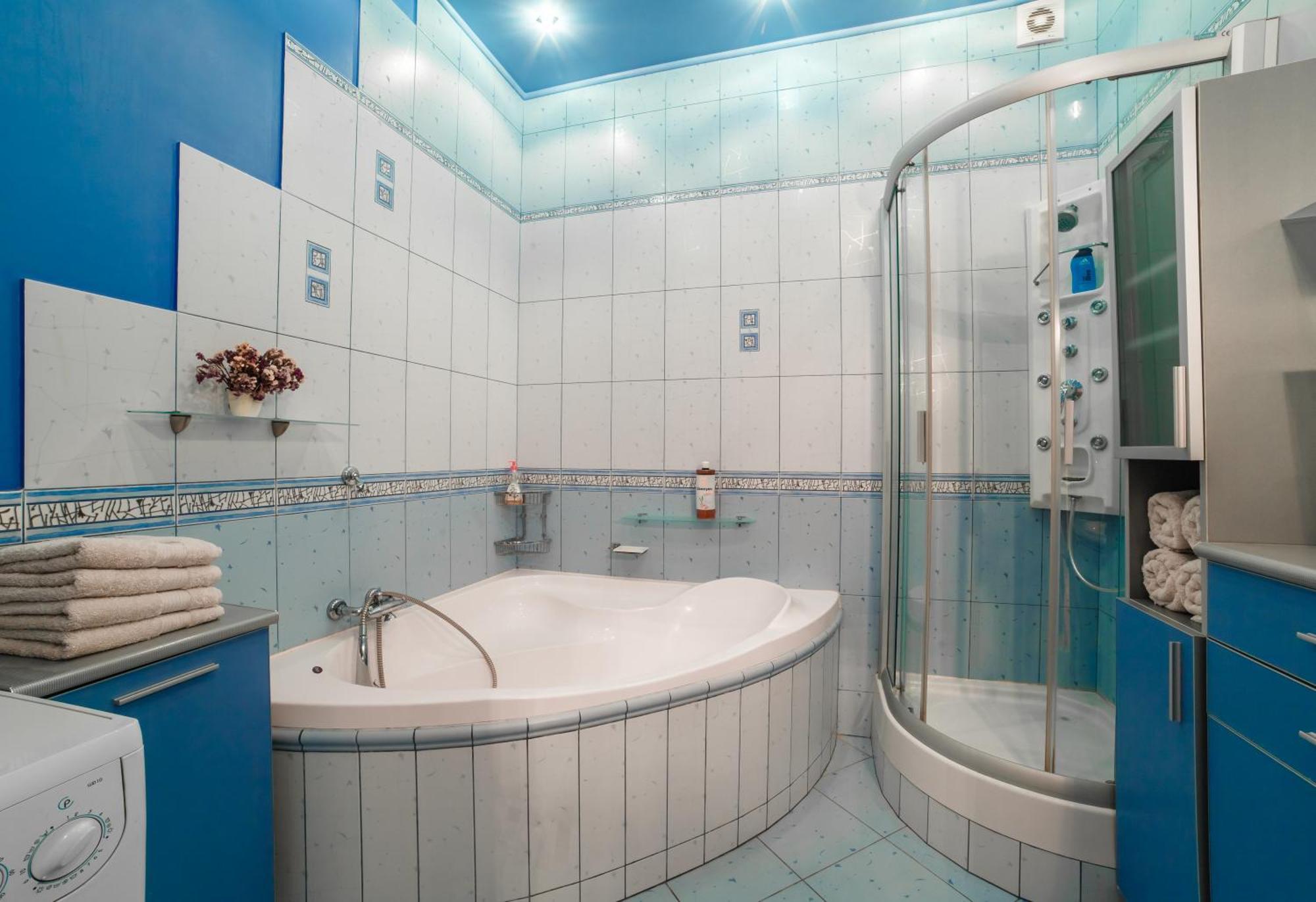 Modern Apartment On Mechnikova Street 18 Liov Exterior foto